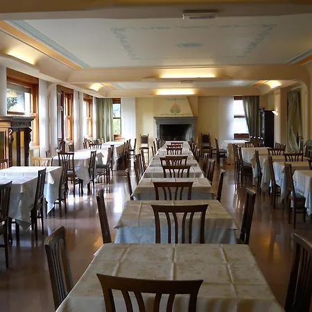 Hotel Ristorante Aquila *